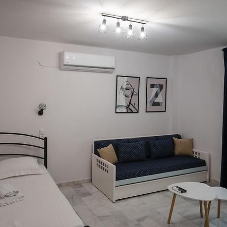 Az Modern Studio Volos Exterior photo
